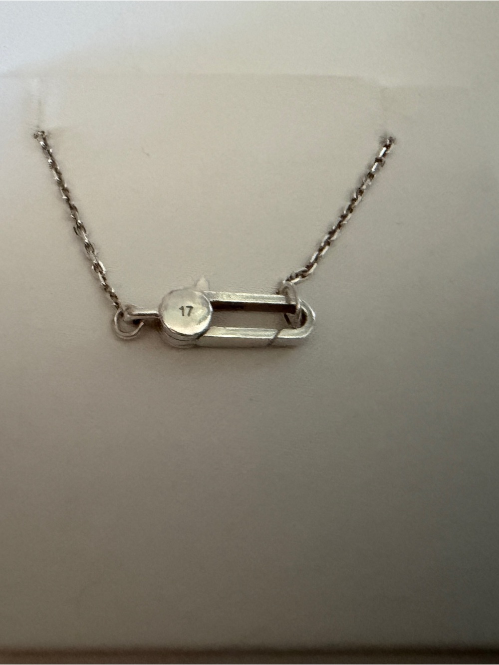 Gucci Silver Heart Logo Pendant Bracelet- Silver - Picture 2 of 4